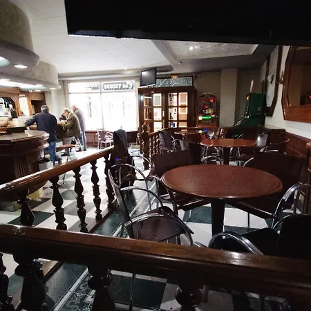 Guest house Restaurante La Trucha