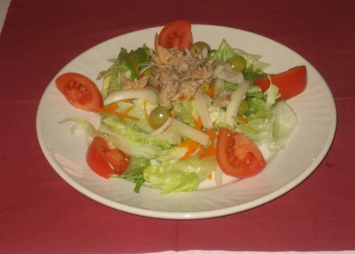 Restaurante La Trucha Guest house Benavente